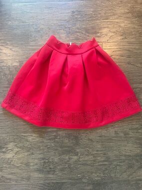 Women's Scalloped Red Pleated Skirt with Lace Design Hem -In like new condition!